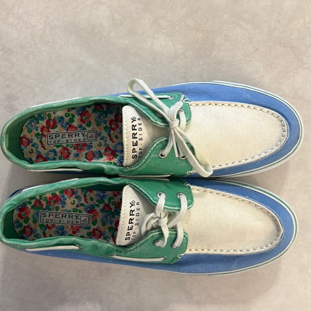 WOMANS SPERRY TOP SIDERS SUMMER BOAT SHOES